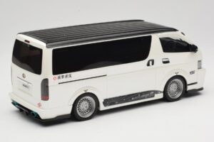 Toyota Hiace Super GL Pearl White Otto 1:18 OT1136 Resin — Bild 2 von 6