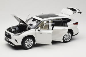 Toyota Highlander XU70 Weiß OEM 1:18 26071-2011 Metall — Bild 2 von 8