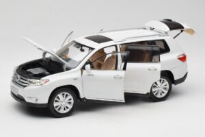 Toyota Highlander XU40 Weiß Paudi Model 1:18 2043612-W1 Metall — Bild 2 von 8