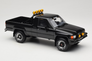 Toyota Hilux N60 SR5 Pickup Schwarz Otto 1:18 OT481B Resin — Bild 4 von 6