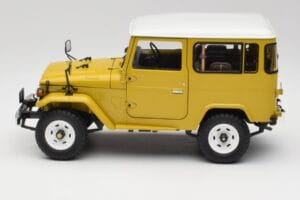 Toyota Land Cruiser FJ40 Senf Gelb Kyosho 1:18 08971Y Metall — Bild 4 von 8