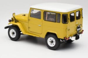 Toyota Land Cruiser FJ40 Senf Gelb Kyosho 1:18 08971Y Metall — Bild 7 von 8