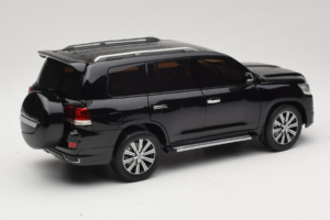 Toyota Land Cruiser LC200 Schwarz Kengfai 1:18 KF024-13 Metall — Bild 3 von 8