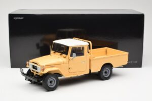 Toyota Land Cruiser Pickup Beige Kyosho 1:18 08958BE Metall — Bild 8 von 8
