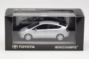 Toyota Prius Silber Minichamps 1:43 TOYOTA005 Metall — Bild 4 von 4
