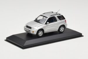 Toyota RAV4 XA20 Silber Helles Interieur Minichamps 1:43 31434205 Metall — Bild 2 von 4