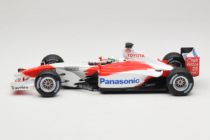 Toyota TF102 #25 A. McNish Panasonic Toyota Racing Showcar 2002 Minichamps 1:18 103020075 Metall — Bild 3 von 6