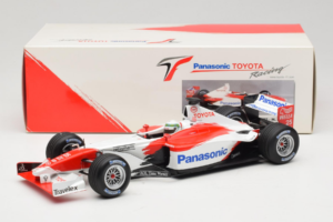 Toyota TF102 #25 A. McNish Panasonic Toyota Racing Showcar 2002 Minichamps 1:18 103020075 Metall — Bild 6 von 6