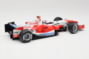 Toyota TF105 #16 J. Trulli Panasonic Toyota Racing 2005 Minichamps 1:18 100050016 Metall — Bild 2 von 7