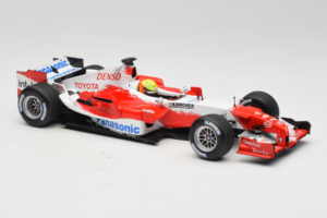 Toyota TF105 #17 R. Schumacher Panasonic Toyota Racing 2005 Minichamps 1:18 100050017 Metall — Bild 4 von 7