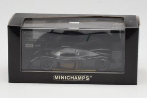 Toyota TS020 Concept Gran Turismo Special Schwarz Minichamps 1:43 TOYOTA010 Metall — Bild 4 von 4