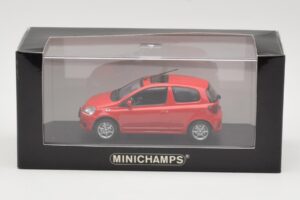 Toyota Yaris TS Rot Minichamps 1:43 430166062 Metall — Bild 4 von 4