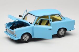 Trabant 601 Blau Sun Star 1:18 4290 Metall — Bild 2 von 8
