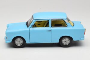 Trabant 601 Blau Sun Star 1:18 4290 Metall — Bild 4 von 8