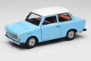 Trabant 601 Deluxe Blau Weiß Sun Star 1:18 4286 Metall