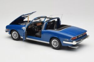 Triumph Stag Mk1 Sapphire Blue Revell 1:18 8815 Metall — Bild 5 von 8