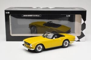 Triumph TR6 RHD Gelb Minichamps 1:18 155132034 Metall — Bild 6 von 6