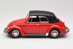 Volkswagen 1302 LS Cabriolet Rot Revell 1:18 08470 Metall — Bild 4 von 8