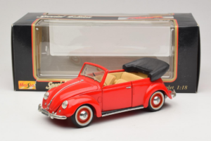 Volkswagen Beetle Cabriolet Rot Maisto 1:18 56010 Metall — Bild 8 von 8