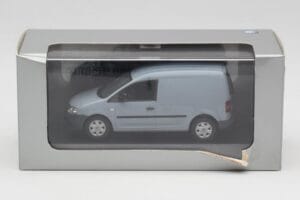 Volkswagen Caddy 2K Grau Minichamps 1:43 CADDY007 Metall — Bild 4 von 4