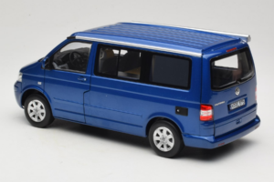 Volkswagen California T4 Ravenna Blue Metallic Norev 1:18 188607 Metall — Bild 7 von 8