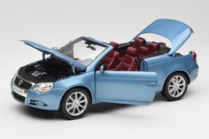 Volkswagen Eos Blau Norev 1:18 188422 Metall — Bild 2 von 8