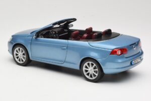 Volkswagen Eos Blau Norev 1:18 188422 Metall — Bild 7 von 8