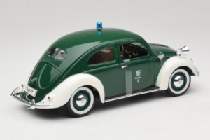 Volkswagen Export Sedan Police Maisto 1:18 56004 Metall — Bild 2 von 6