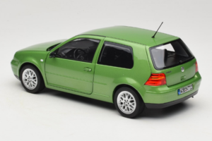 Volkswagen Golf GTI Mk4 Grün Metallic Norev 1:18 188571 Metall — Bild 7 von 8