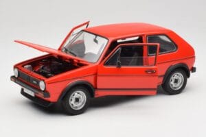 Volkswagen Golf GTI Mk1 Rot Solido 1:18 8166 Metall — Bild 2 von 8