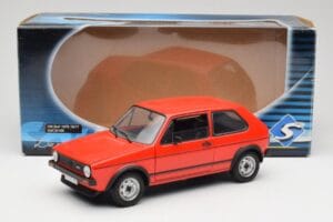 Volkswagen Golf GTI Mk1 Rot Solido 1:18 8166 Metall — Bild 8 von 8