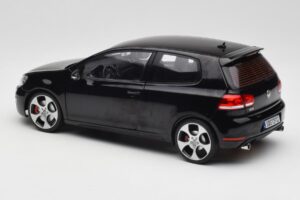Volkswagen Golf GTI Mk6 Schwarz Norev 1:18 188502 Metall — Bild 7 von 8