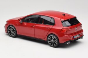 Volkswagen Golf GTI Mk8 Tornado Red Norev 1:18 188595 Metall — Bild 7 von 8