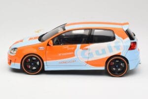Volkswagen Golf Mk5 Zender Gulf Norev 1:18 188454 Metall — Bild 4 von 8