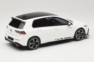 Volkswagen Golf Mk8 GTI Clubsport Pure White Otto 1:18 OT1221 Resin — Bild 2 von 6