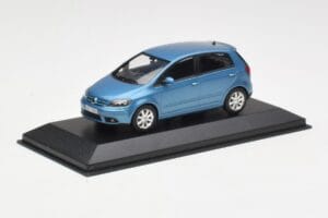 Volkswagen Golf Plus Mk5 Blue Metallic Minichamps 1:43 GOLF002 Metall — Bild 2 von 4