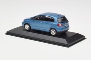 Volkswagen Golf Plus Mk5 Blue Metallic Minichamps 1:43 GOLF002 Metall — Bild 3 von 4