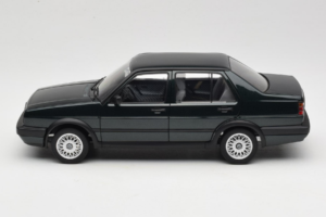 Volkswagen Jetta Mk3 CL Schwarz Icartime 1:18 JETTA001 Metall — Bild 4 von 8