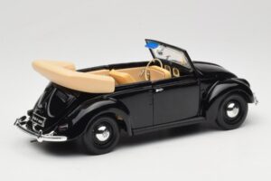 Volkswagen Käfer Cabriolet Schwarz Maisto 1:18 37800-M6 Metall — Bild 3 von 8