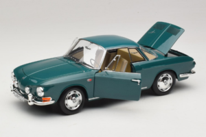 Volkswagen Karmann Ghia 1500 Grün Norev 1:18 188648 Metall — Bild 8 von 8