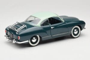 Volkswagen Karmann Ghia Blau Solido 1:18 8061 Metall — Bild 3 von 8