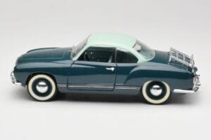 Volkswagen Karmann Ghia Blau Solido 1:18 8061 Metall — Bild 4 von 8