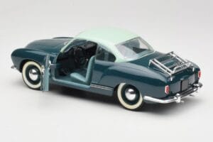 Volkswagen Karmann Ghia Blau Solido 1:18 8061 Metall — Bild 5 von 8