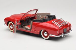 Volkswagen Karmann Ghia Cabriolet Rot Solido 1:18 8058 Metall — Bild 7 von 8
