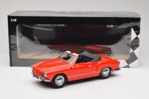 Volkswagen Karmann Ghia Cabriolet Rot Minichamps 1:18 155054030 Metall — Bild 6 von 6
