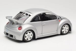 Volkswagen New Beetle RSi Silber Bburago 1:18 3306 Metall — Bild 3 von 8