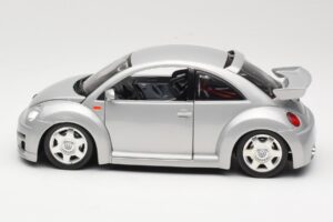 Volkswagen New Beetle RSi Silber Bburago 1:18 3306 Metall — Bild 4 von 8