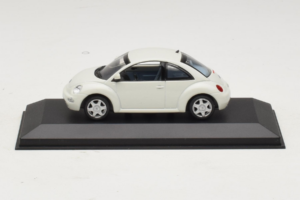 Volkswagen New Beetle Weiß Minichamps 1:43 430058005 Metall
