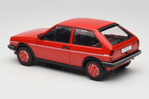 Volkswagen Polo II Coupe Fox MCG 1:18 MCG18523 Metall — Bild 5 von 6