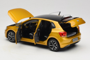 Volkswagen Polo Plus Gelb OEM 1:18 ZVY000009GEL Metall — Bild 5 von 8